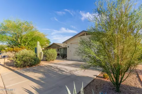 3023 E Sells Dr, Phoenix, AZ 85016 photo 8