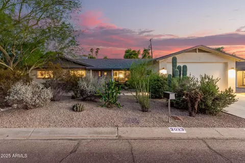 3023 E Sells Dr, Phoenix, AZ 85016
