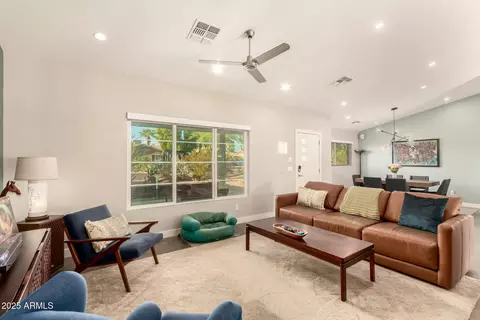 3023 E Sells Dr, Phoenix, AZ 85016 photo 12