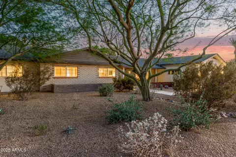 3023 E Sells Dr, Phoenix, AZ 85016 photo 5