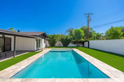 Exterior - 3417 E Montecito Ave, Phoenix, AZ 85018 photo 10 of 11