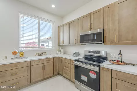14447 S 40th Pl, Phoenix, AZ 85044 photo 8