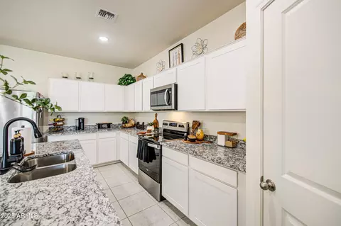 Kitchen - 5869 E Demeter Dr, Florence, AZ 85132 photo 3 of 7