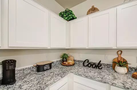 Kitchen - 5869 E Demeter Dr, Florence, AZ 85132 photo 6 of 7