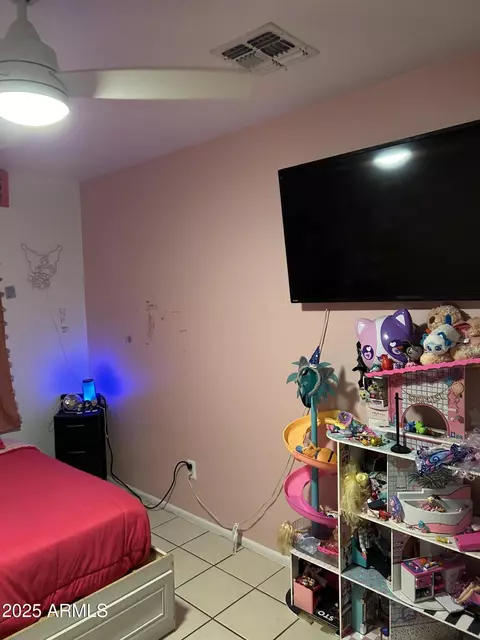 Bedroom - 4718 E Pierce St, Phoenix, AZ 85008 photo 4 of 6