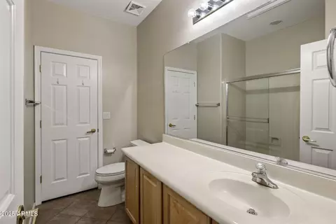 Bath - 39809 N Messner Way, Anthem, AZ 85086 photo 3 of 3