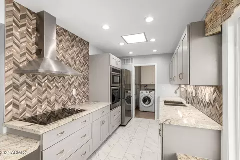 13318 W Stonebrook Dr, Sun City West, AZ 85375