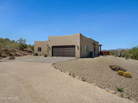 44635 N San Domingo Peak Trl, Morristown, AZ 85342