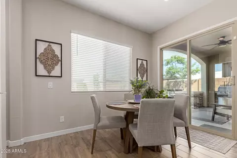 Dining - 2318 E Fandango Dr, Gilbert, AZ 85298 photo 3 of 3