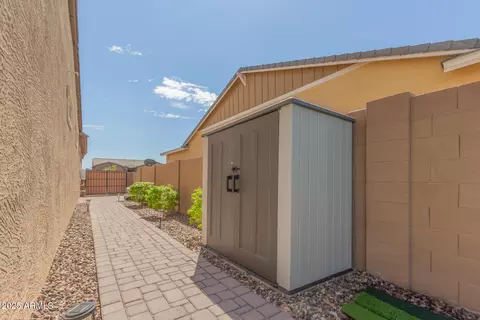 Exterior - 2318 E Fandango Dr, Gilbert, AZ 85298 photo 10 of 10