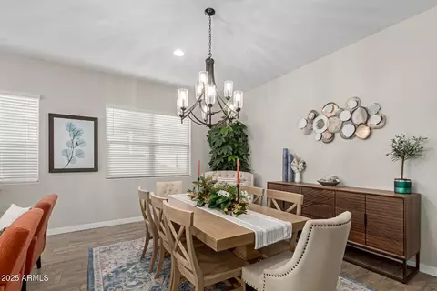Dining - 2318 E Fandango Dr, Gilbert, AZ 85298 photo 2 of 3