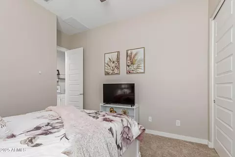 Bedroom - 2318 E Fandango Dr, Gilbert, AZ 85298 photo 4 of 6