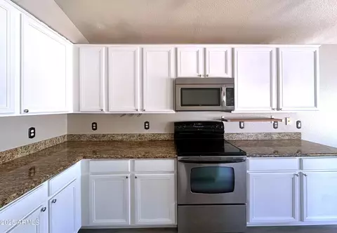 1704 E Redfield Rd, Gilbert, AZ 85234 photo 4