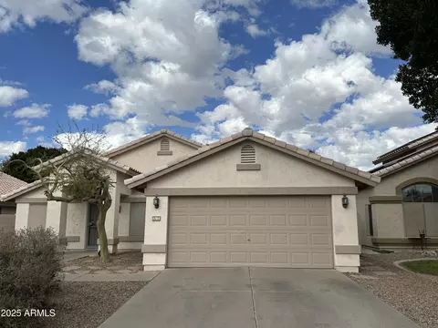 1704 E Redfield Rd, Gilbert, AZ 85234 photo 2