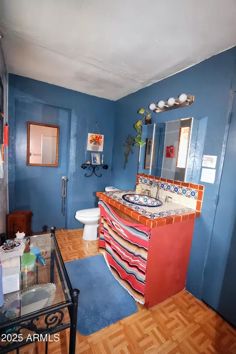 Bath - 730 N River Rd, Saint David, AZ 85630 photo 2 of 2