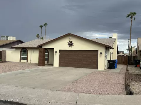3926 W Sahuaro Dr, Phoenix, AZ 85029