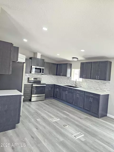 27862 N 203rd Ave N, Wittmann, AZ 85361