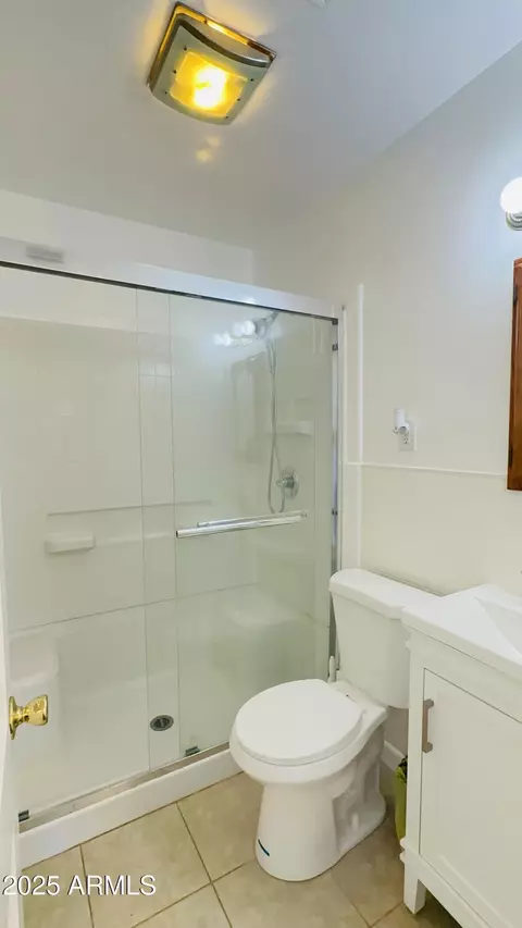 Bath - 109 5th Ave E, Buckeye, AZ 85326 photo 1 of 1
