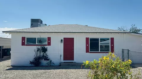 Exterior - 109 5th Ave E, Buckeye, AZ 85326 photo 1 of 4