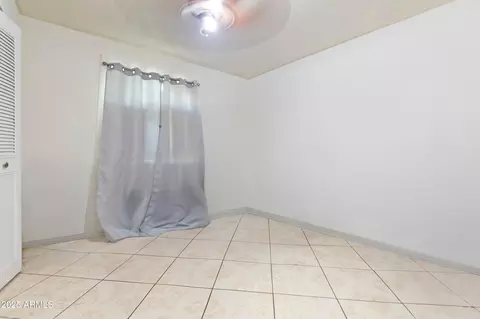 5201 W Monte Vista Rd, Phoenix, AZ 85035