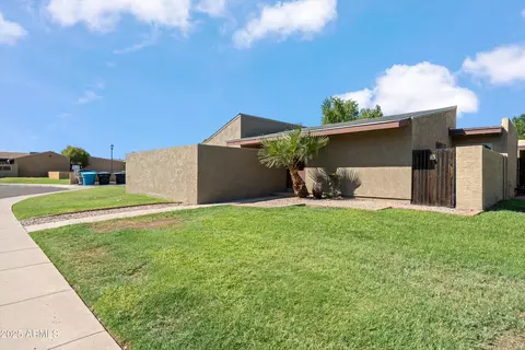 816 S Melody Ln, Tempe, AZ 85281
