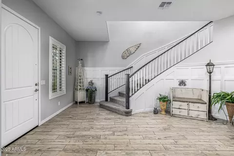 Entry Way - 10658 E Meseto Ave, Mesa, AZ 85209 photo 2 of 7