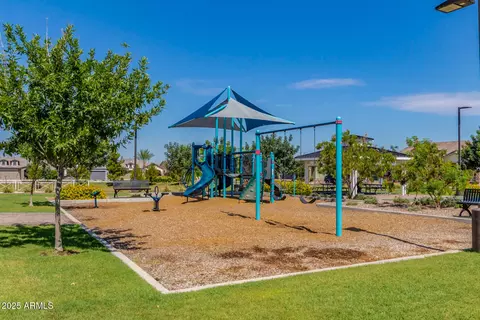View/Area - 10658 E Meseto Ave, Mesa, AZ 85209 photo 3 of 5
