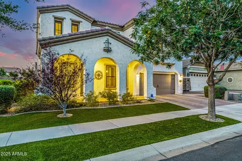 Exterior - 10658 E Meseto Ave, Mesa, AZ 85209 photo 1 of 27