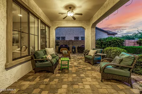 Exterior - 10658 E Meseto Ave, Mesa, AZ 85209 photo 12 of 27