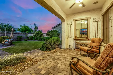 Exterior - 10658 E Meseto Ave, Mesa, AZ 85209 photo 13 of 27