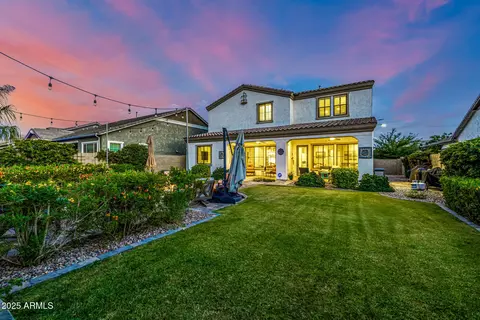Exterior - 10658 E Meseto Ave, Mesa, AZ 85209 photo 15 of 27