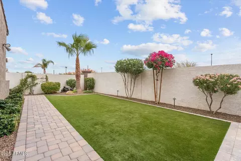 Exterior - 2492 E Augusta Ave, Gilbert, AZ 85298 photo 10 of 13