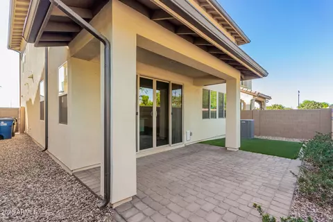 Exterior - 1645 S Follett Way, Gilbert, AZ 85295 photo 4 of 5