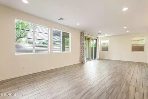 Living - 1645 S Follett Way, Gilbert, AZ 85295 photo 1 of 5