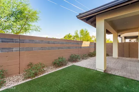 Exterior - 1645 S Follett Way, Gilbert, AZ 85295 photo 3 of 5