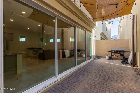 Exterior - 279 E Aster Dr, Chandler, AZ 85286 photo 4 of 5