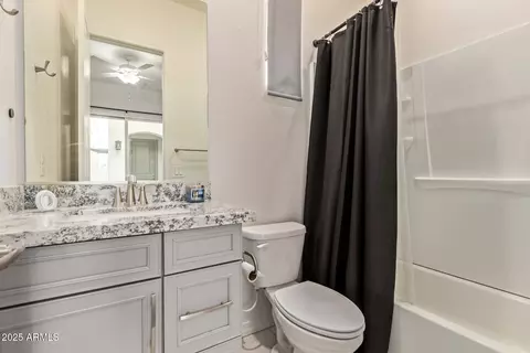Bath - 279 E Aster Dr, Chandler, AZ 85286 photo 1 of 3