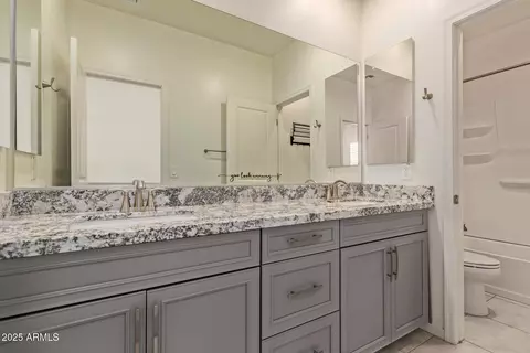 Bath - 279 E Aster Dr, Chandler, AZ 85286 photo 3 of 3