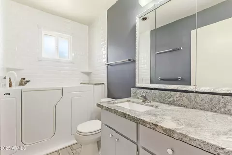 Bath - 6440 E Dodge St, Mesa, AZ 85205 photo 3 of 3