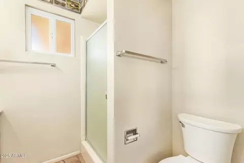 Bath - 6440 E Dodge St, Mesa, AZ 85205 photo 2 of 3