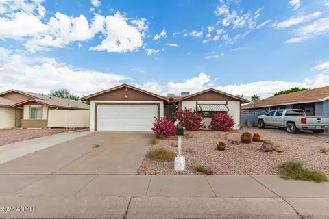Exterior - 470 W Rosal Ave, Apache Junction, AZ 85120 photo 2 of 4