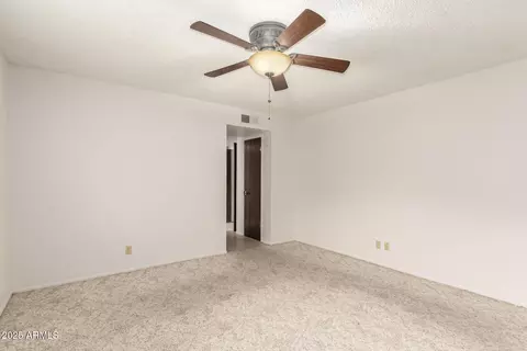 Bedroom - 470 W Rosal Ave, Apache Junction, AZ 85120 photo 2 of 4