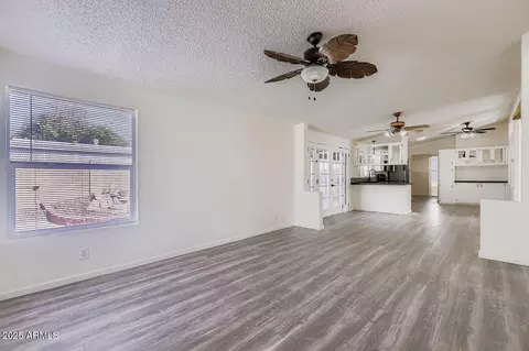 2938 E Tonto Ln, Phoenix, AZ 85050 photo 4
