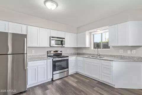 Kitchen - 1146 E 2nd St, Mesa, AZ 85203 photo 4 of 6
