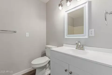 Bath - 1146 E 2nd St, Mesa, AZ 85203 photo 6 of 6