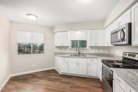 Kitchen - 1146 E 2nd St, Mesa, AZ 85203 photo 3 of 6