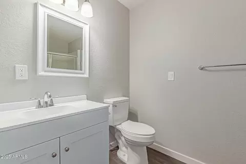 Bath - 1146 E 2nd St, Mesa, AZ 85203 photo 5 of 6
