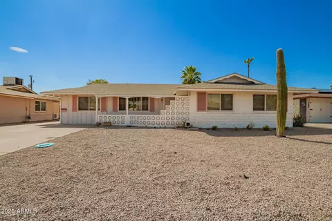 12248 N 105th Ave, Sun City, AZ 85351