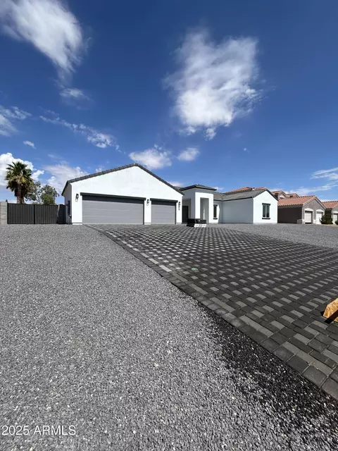 8610 W Monaco Blvd, Arizona City, AZ 85123
