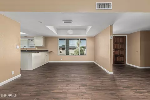 1611 E Greenway St, Mesa, AZ 85203 photo 11
